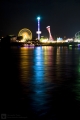 Rheinkirmes im Rhein gespiegelt