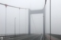 Brücke im Nebel